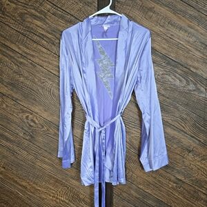 Savage X Fenty Lavender Robe with Lace Lightning Bolt Design On Back Xs/s